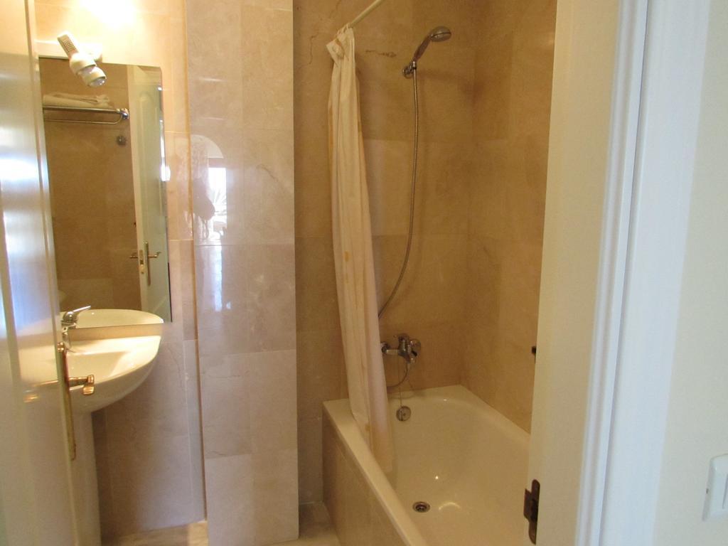 Home4Holidays Nerja Room photo