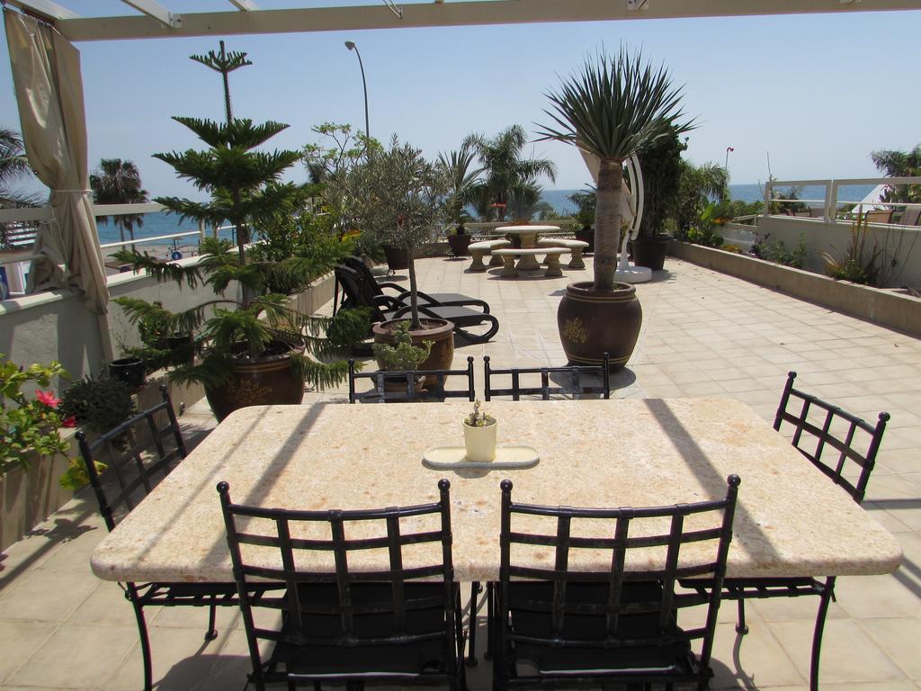 Home4Holidays Nerja Room photo